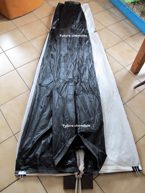 pliage du parachute de vol libre : mise en place de la cheminée